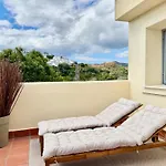 Casa De La Alegria, 3-bedroom House Near Cabopino Beach,