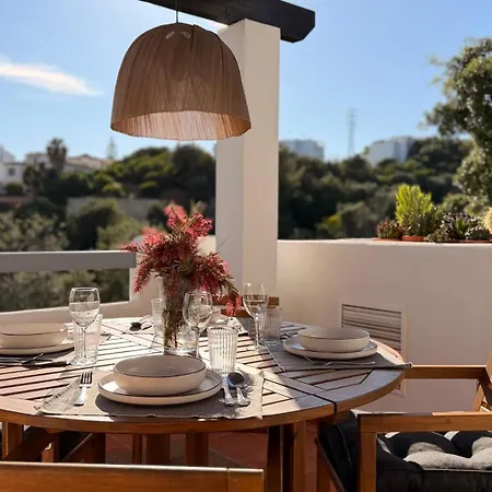 Casa De La Alegria, 3-bedroom House Near Cabopino & Golf, * Marbella